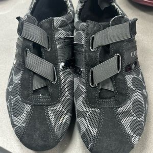 Coach sneakers size 9